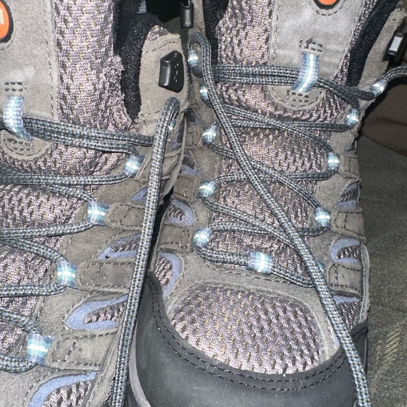 Merrell woman’s Moab 2 Mid waterproof hiking boot - Picture 6 of 8